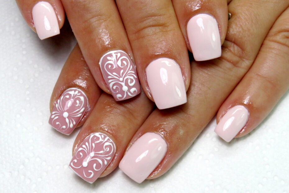 Short Nail Art